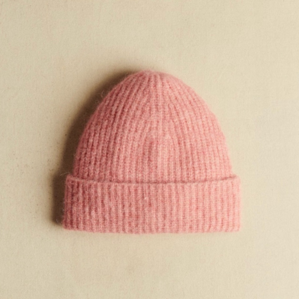 NWT SEZANE Paulin Beanie